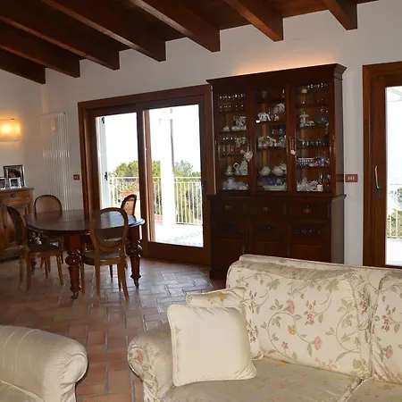 Belsito Holiday home *